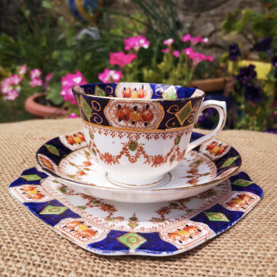 vitage St Michael China Teacup Saucer and tea plate in the Imari Pattern number 2586.