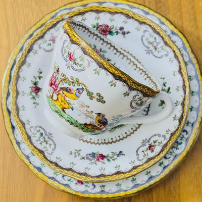 Rare Pair of Vintage Spode 'Chelsea' Tea Cup Trio Rd No 568949 Harrods Goldedge