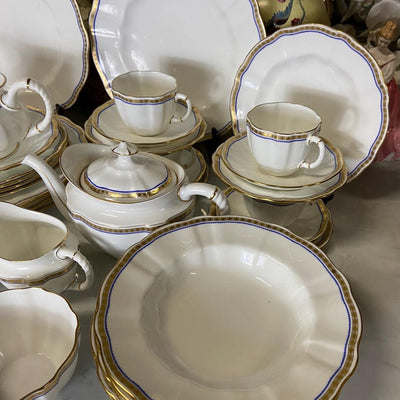Vintage Royal Crown Derby Carlton blue pattern dinner set