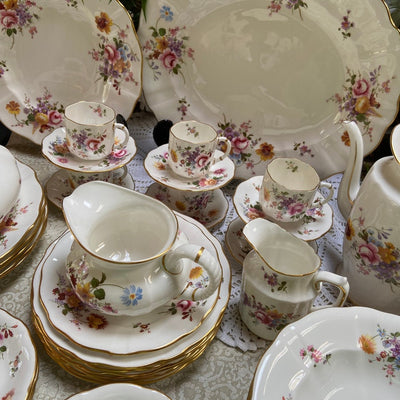 Royal Crown Derby Posies dinner set