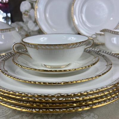 Royal Crown Derby Prince Consort dinner set