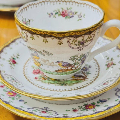 Rare Pair of Vintage Spode 'Chelsea' Tea Cup Trio Rd No 568949 Harrods Goldedge
