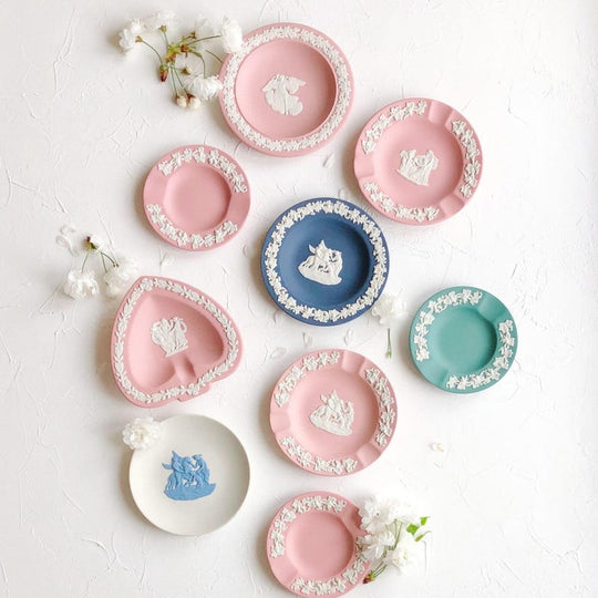 Set of 9 ,Pink Wedgwood Jasperware Trinket Dish
Made in England

Round Trinket Dish diameter: 11.2 cm